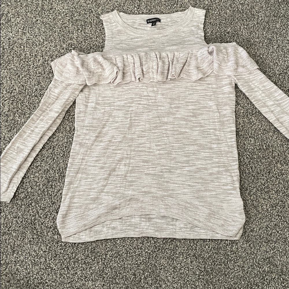 Express Ruffle Cold Shoulder Top - Picture 2 of 8